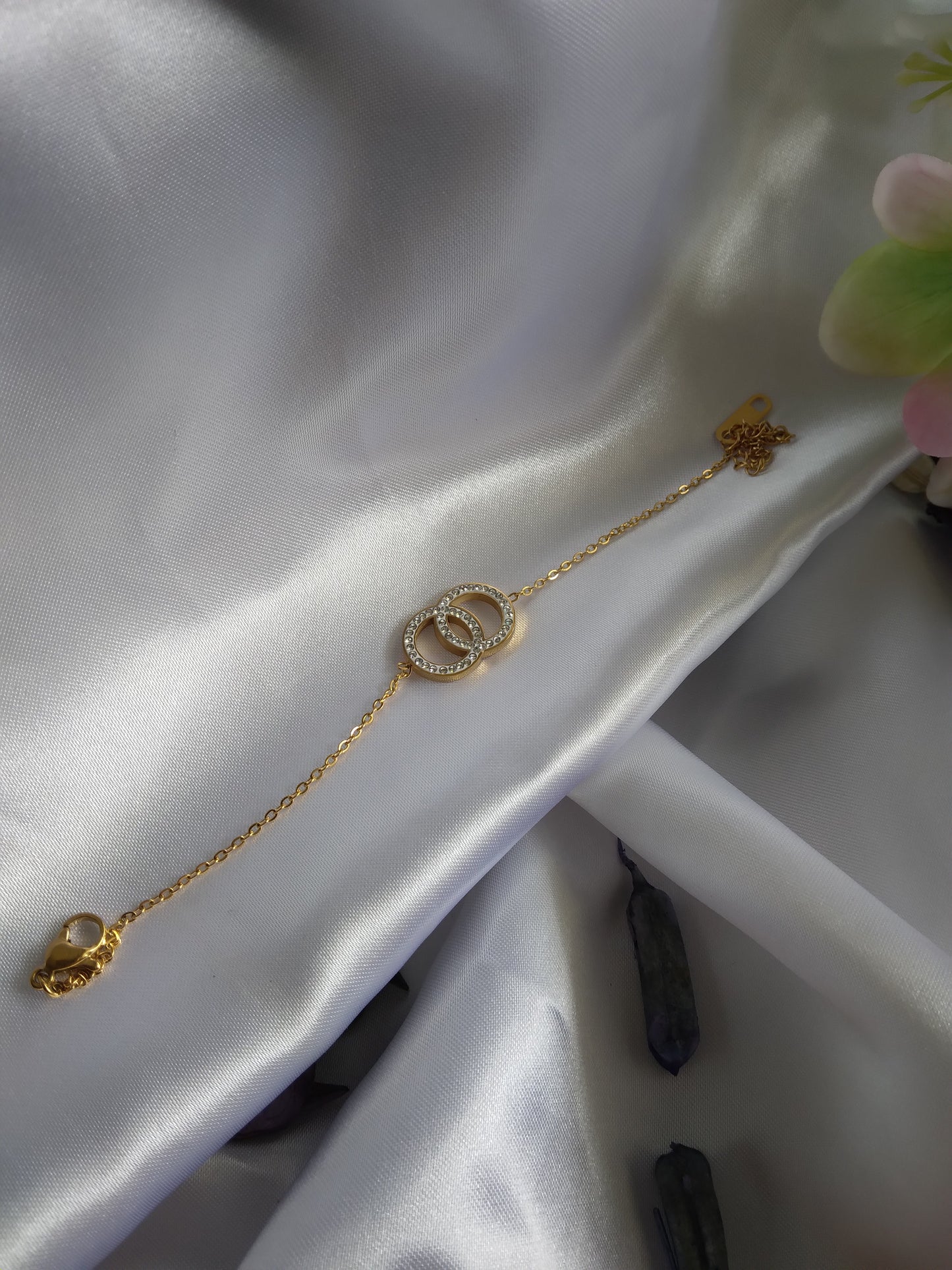 Bracelet line