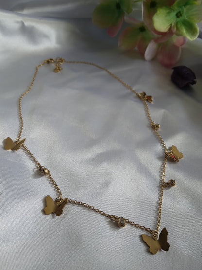 Collier Flay