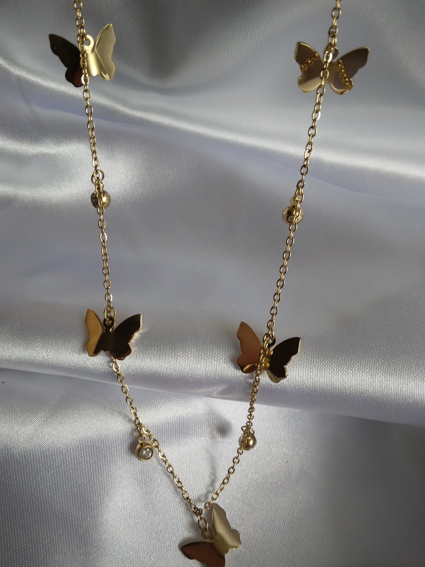 Collier Flay