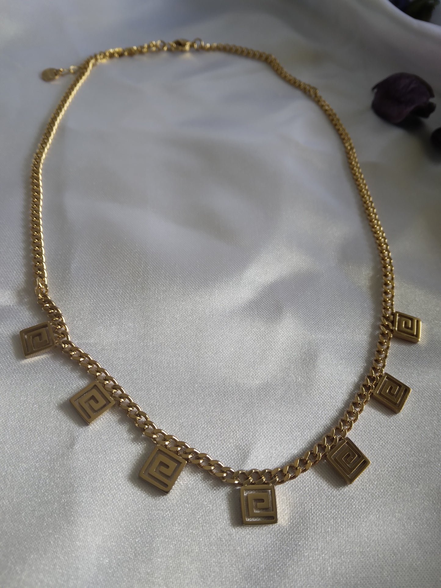 Collier Amelia