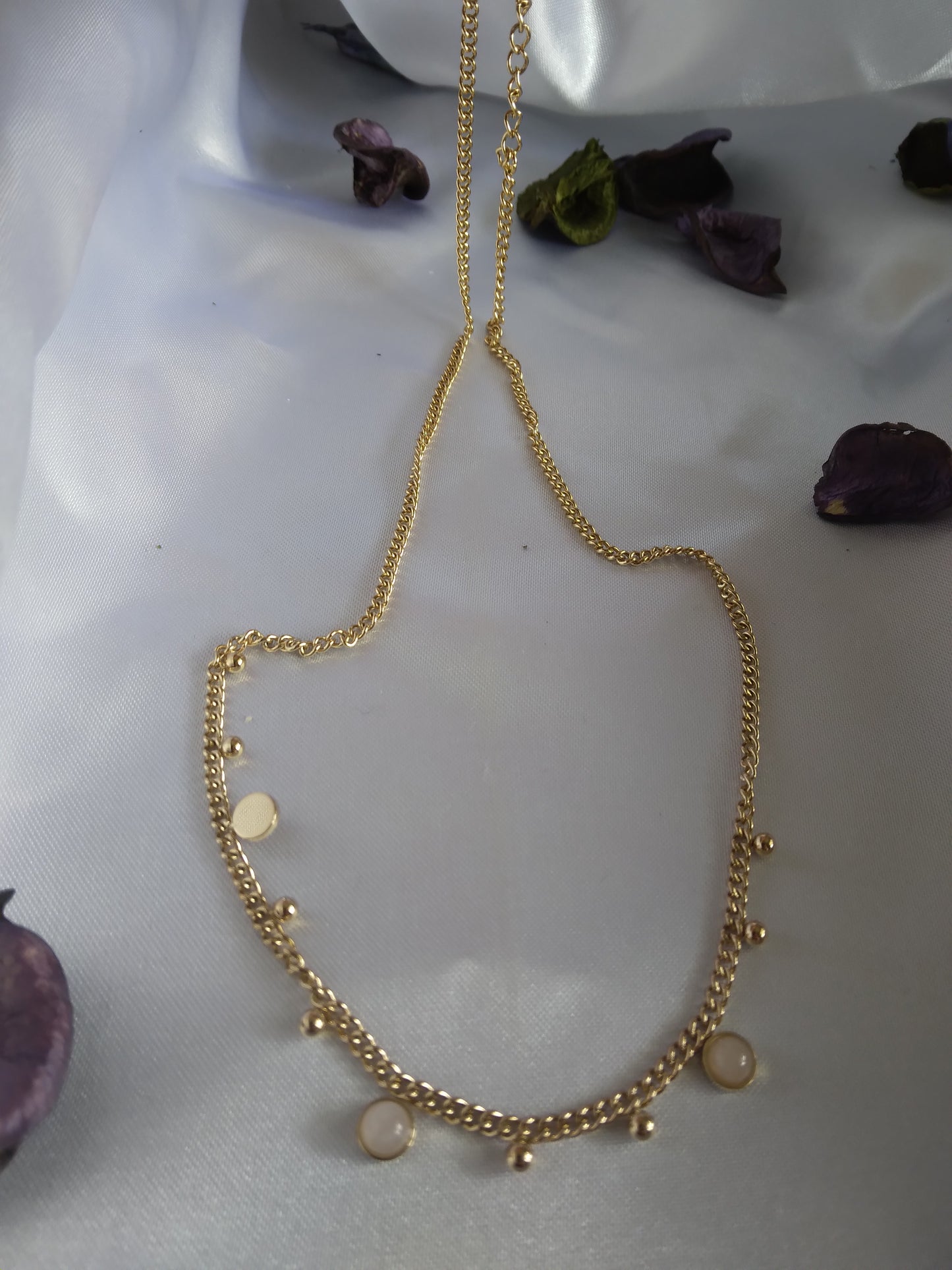 Collier Helona