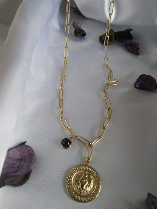 Collier Lionne